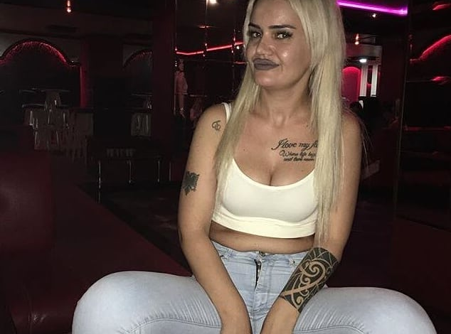 VDIQ NËN RRËNOJAT E TËRMETIT/ Ja kush është balerina që njihej si “Evi Kardashian”. Historia e saj trishtuese