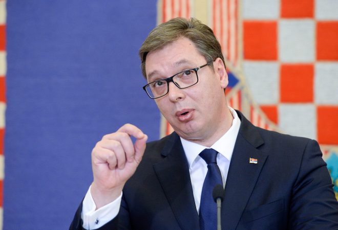 “DO TË MPOSHTET KEQ”/ Aleksandër Vuçiç “provokon” në distancë Albin Kurtin