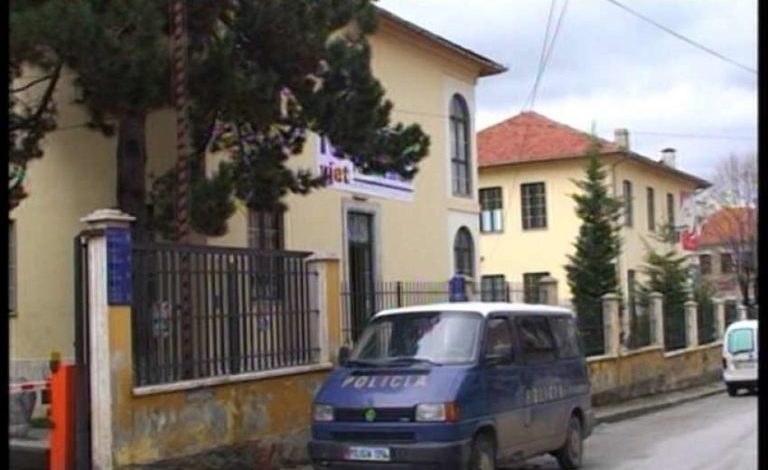 GODITET NJË RAST I KONTRABANDIMIT TË PIJEVE NË KORÇË/ Arrestohen 2 persona, një tjetër në…