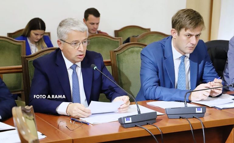 “KEMI NJË PLAN PËR TË SHTUAR NUMRIN E POLICISË”/ Lleshaj paralajmëron: Reformë në komisariate