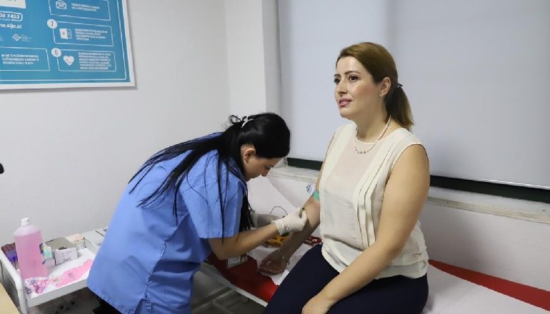 MANASTIRLIU BËN CHECK UP-in/ Rritet numri i qytetarëve që kanë kryer kontrollin mjekësor