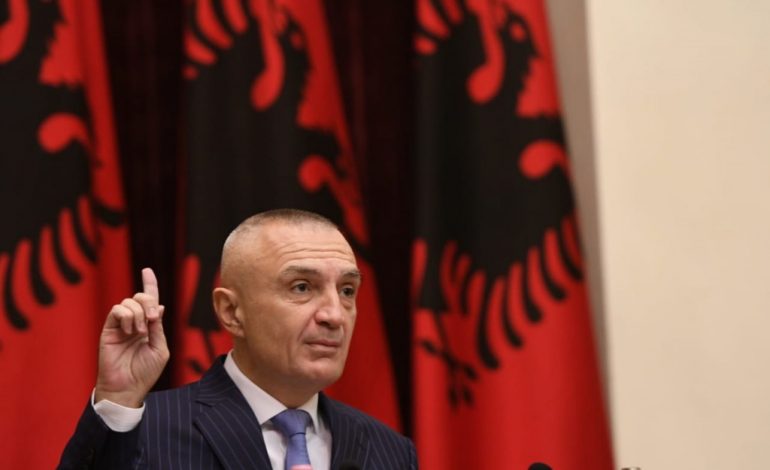 HABIT ILIR META/ Fton qytetarët në tubimin e 8 dhjetorit: Ju pres në sheshin “Demokracia”, të nderojmë… (nga Lalzi e bëri thirrjen?!)