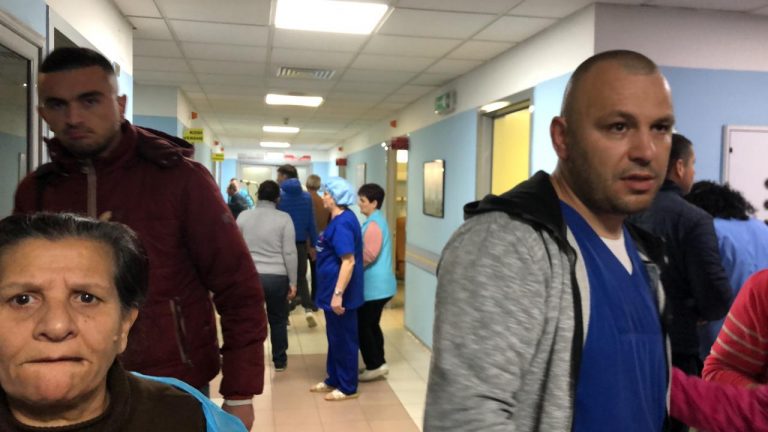 SHIFRAT/ Deri tani 325 të lënduar. 392 thirrje në qendrën e koordinimit të urgjencës