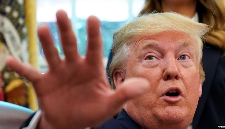 SHKARKIMI/ Presidenti Trump shpërndan emrin e informatorit që ngriti akuzat, më vonë fshin mesazhin