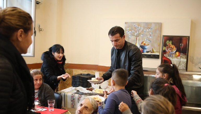 ”KEMI CAKTUAR 2 MIJË KUOTA”/ Veliaj: Familjet me shtëpi të pabanueshme të aplikojnë për qira 1 vjeçare