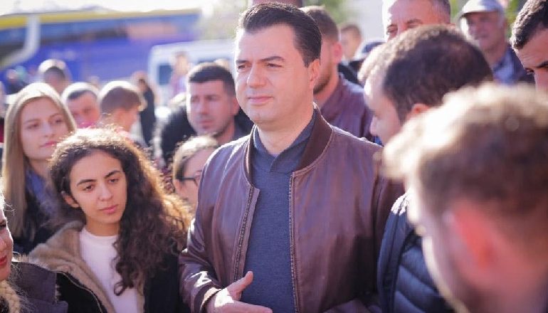 DITA E RINISË/ Basha: Nderim përjetë heronjve të 8 Dhjetorit dhe Azem Hajdarit!