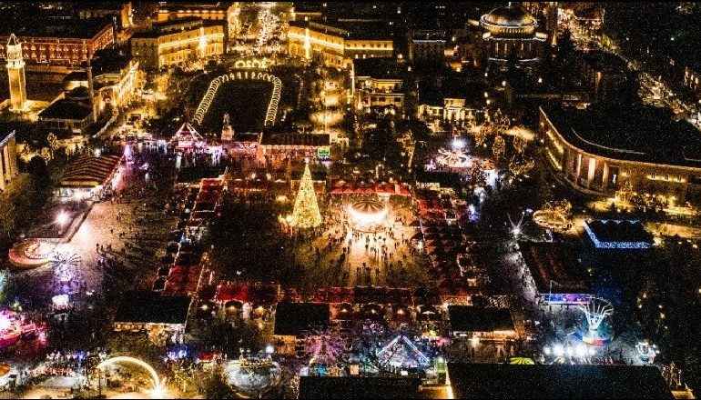 KONCERT MADHËSHTOR DHE SPEKTAKËL FISHEKZJARRESH/ Veliaj: Ndërrim e viteve e presim te sheshi ”Skënderbej”