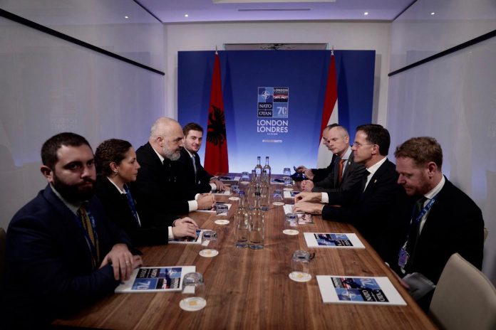 TËRMETI TRAGJIK/ Cakaj: Holanda solidarizohet dhe mbështet Shqipërinë në riparimin dhe rindërtimin e dëmeve