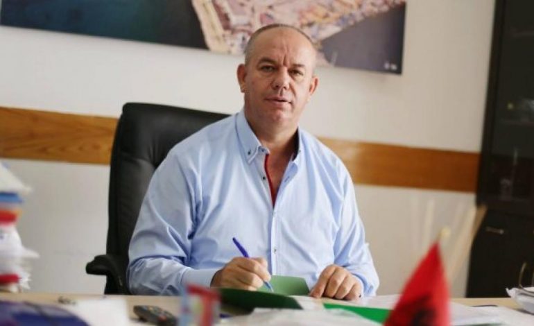 DOKUMENTI/ Pronari i lokalit te ‘Dy Gjelat’ ku vdiqën dy persona holloi muret e pallatit për të zgjeruar biznesin, ish-kandidati i LSI hodhi firmën