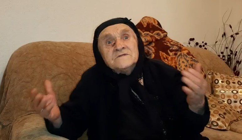 GRABITJA NË DROPULL/ E moshuara rrëfen momentin: Më mbyllën gojën dhe më kërkuan…