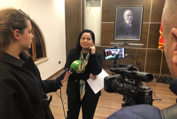 ”AKOMODIMI PËRBALLOHET NGA BUXHETI I SHTETIT”/ Rovena Voda në “Top Talk”: Situata drejt përmirësimit