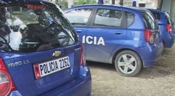 ”MË VUNË PISTOLETËN NË KOKË”/ Zbardhet dëshmia e maqedonasit që u mor peng në Tiranë: Më futën me forcë në makinë tek Kryegjyshata dhe…