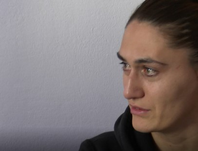 HISTORIA E NËNËS SHQIPTARE/ Kam fjetur në varreza bashkë me 4 fëmijët