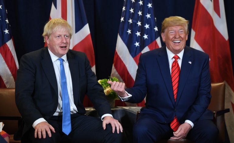 “ENTUZIAZMOHET” TRUMP/ Përgëzon Boris Johnson për “fitoren e madhe”. Britania dhe SHBA do të jenë të lira…