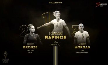 CEREMONIA E "TOPIT TË ARTË" PËR FEMRA/ Ja kush u zgjodh futbollistja më e mirë në botë për vitin 2019