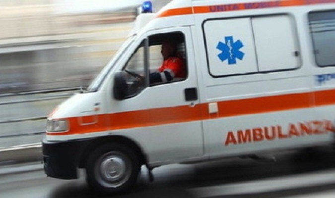 E MASAKRUAN ME GRUSHTE/ Shqiptari po lufton me jetën në spital. Detajet e para