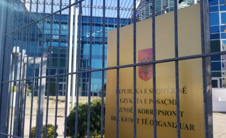 RENEA SHOQËRON DOSJET DREJT SPAK/ Ja vështirësitë dhe rreziku