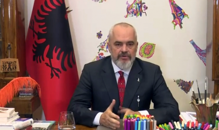 MESAZH URIMI PËR SHQIPTARËT/ Rama për ligjin anti-KÇK: Kush i ka shpëtuar drejtësisë, do të përgjigjet