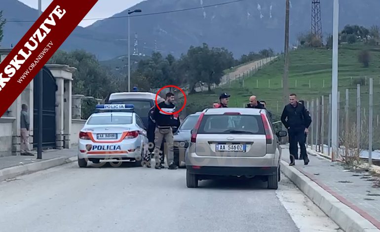 E MORËN PENG NËN KËRCËNIMIN E ARMËS/ Dalin pamjet e operacionit, si e shpëtoi policia 23-vjeçarin në Tiranë