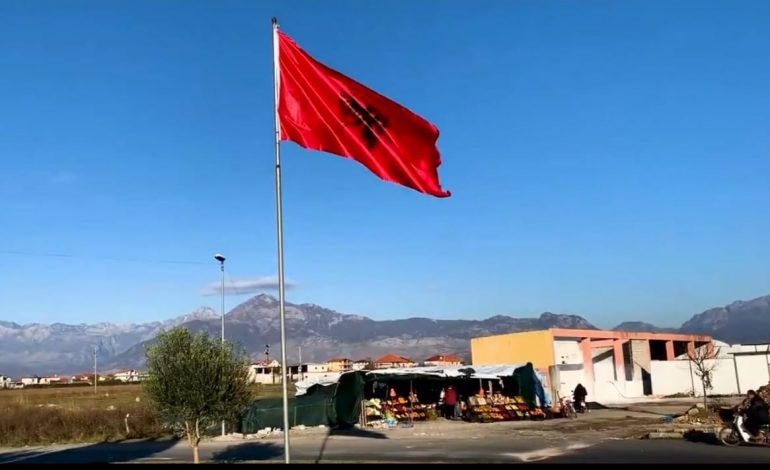 TËRMETI TRAGJIK/ Reportazhi emocionues i gazetarit të njohur polak: Popull me besim dhe kurajo të jashtëzakonshme. Shqiptarët dhe Shqipëria, thesar që duhet zbuluar
