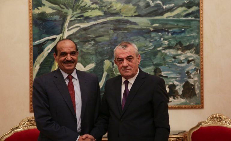 DELEGACION PËR RINDËRTIM/ Ambasadori i Katarit: Ndihma do të vazhdojë përtej emergjencave