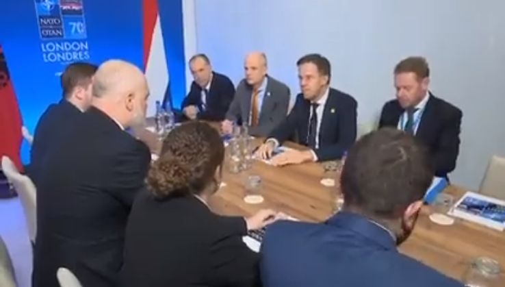 “TI NUK DO JESH KURRË VETËM”/ Rama takim me kryeministrin Holandez: U Solidarizua me Shqipërinë në këto momente dramatike