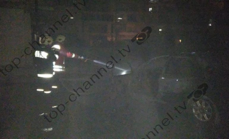PANIK NË VLORË/ Shkrumbohet makina, ja pista ku po hetohet (VIDEO)