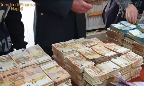 VENDOSET REKORD I RI/ Mafias në Itali i sekuestrohen 18 miliardë euro
