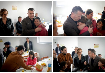 “USHQIM I NGROHTË PËR SHUMË FAMILJE TË VARFRA”/ Taulant Balla dhe Elvis Naçi në Mensën Sociale në Librazhd (VIDEO)