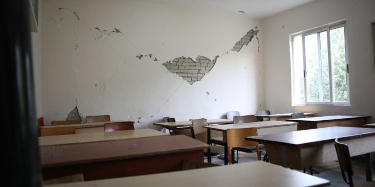 POST TËRMETI/ Të hënën nis procesi mësimor në Tiranë, 7 shkolla të dëmtuara dhe 1 kopësht