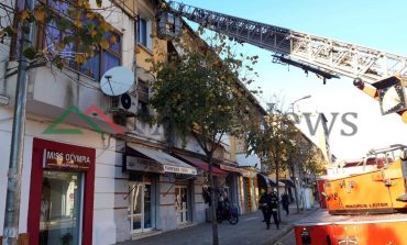 POST TËRMETIT/ Nis puna për RIPARIMIN e dëmeve në Tiranë (FOTOT)