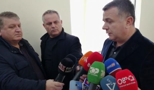 SPAK TË FILLOJË ME OSSH DHE BERISHËN/ Balla nga Elbasani: Ligji kundër shpifjes është luftuar vetëm me shpifje