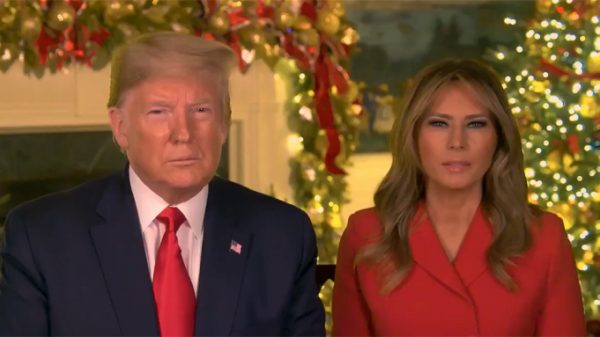 KRISHTLINDJET/ Trump mesazh urimi amerikanëve: Të ringjallim shpresën tonë për paqe mes kombeve