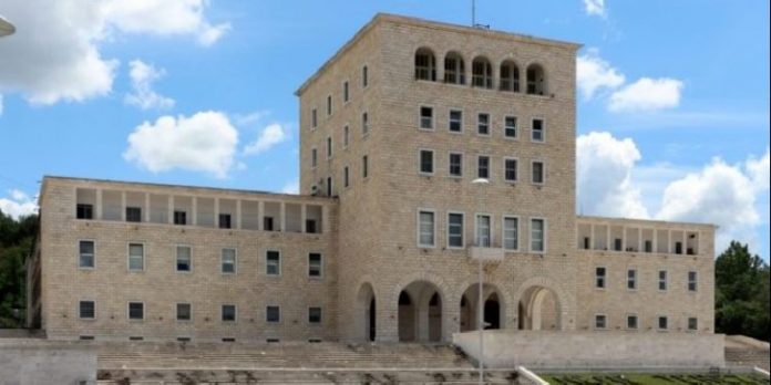 UNIVERSITETI I POLITEKNIKUT NIS PROCESIN MËSIMOR PAS TËRMETIT/ Orët e humbura do të zëvëndësohen në…
