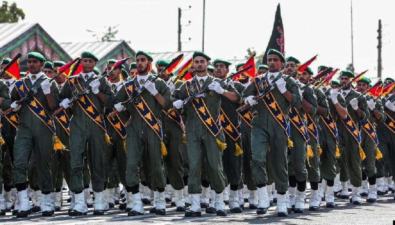 TRUMP I PËRFSHIU NË LISTËN E ORGANIZATAVE TË HUAJA TERRORISTE/ Çfarë përfaqëson Garda Revolucionare e Iranit?