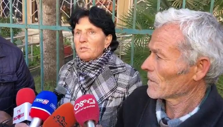 VRASJA MAKABËR NË MALLAKASTËR/ Babai i njërit prej tre autorëve: Djalin ma sillni t’i fus plumbin kokës, të pushkatohet