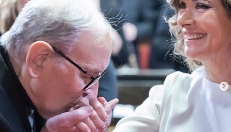 “KËSHTU PUTHET NJË GRUA”/ Braçe kujton viktimat e dhunës të kësaj jave përmes fotos dhe tingujve të Ennio Morricone-s