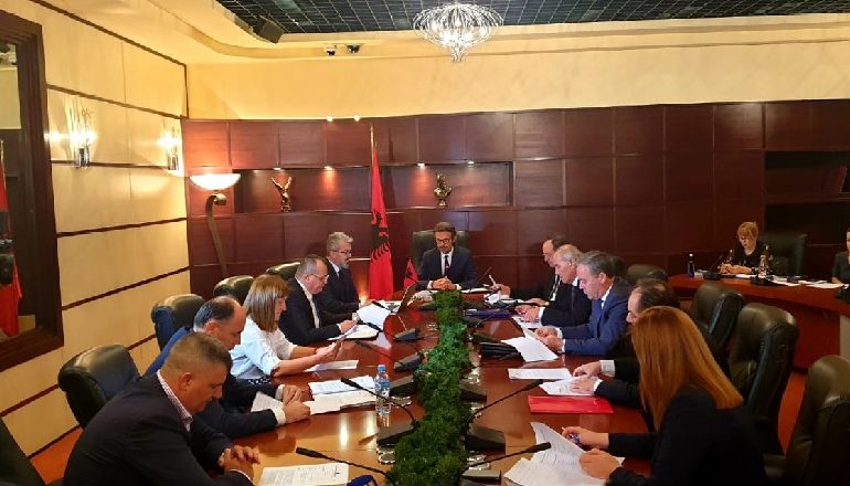 KLP HAP GARËN PËR 2 HETUES NË SPAK/ 8 prokurori pa drejtues, KLP komandon me mandate 3 mujore