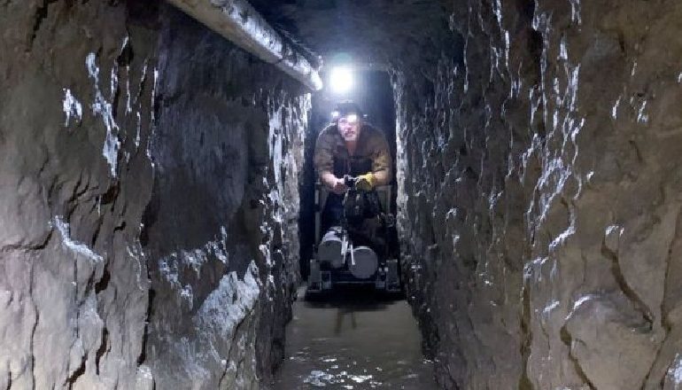ZBULOHET TUNELI I DROGËS NË KUFIRIN MEKSIKË-SHBA/ 1313 metra i gjatë, i pajisur me… (FOTO)