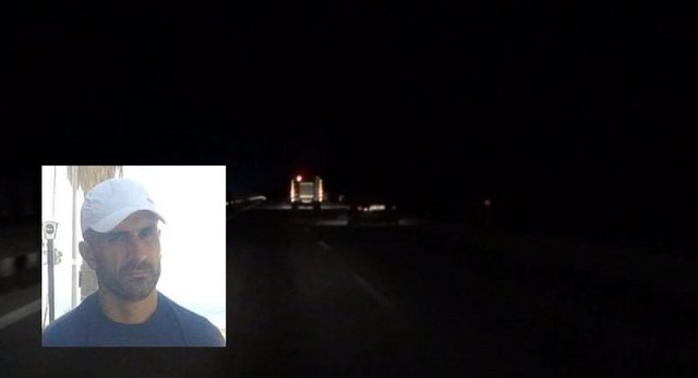 GJENDET NJË KALLASHNIKOV BRENDA “BENZ-it” TË SHKRUMBUAR/ Ndjekja e policisë iu prishi planin autorëve të plagosjes së dyfishtë (VIDEO)