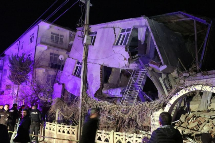 6 TË VDEKUR DHE 80 TË PLAGOSUR/ Rritet bilanci i tërmetit në Turqi: Ekspertët japin lajmin e rëndësishëm