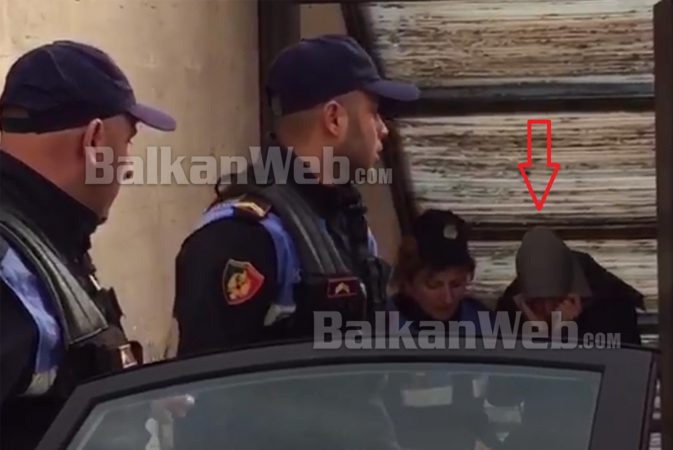DHUNONTE MIZORISHT VAJZËN 13-VJEÇARE/ Çfarë u vendos me dy fëmijët. Do të jetojnë… (VIDEO)