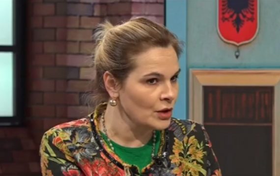 HABIT MONIKA KRYEMADHI/ Basha ishte i ri kur ia “futi” Rama më 2017, ndërsa Rudina Hajdari është prodhim i sistemit të vjetër