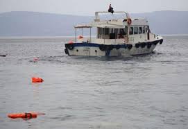 FUNDOSET ANIJA NË UJRAT E DETIT JON/ Të paktën 12 emigrantë janë gjetur të vdekur nga rojet bregdetare greke