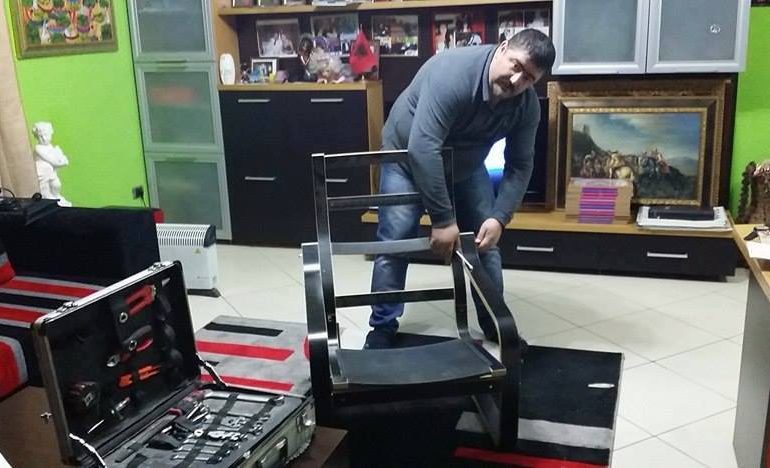 UNË I REZISTOJA TUNDIMIT SA DILJA NGA PARLAMENTI…/ “Kaubojsi” tregon anën intime: Me kanë ngacmuar shumë goca