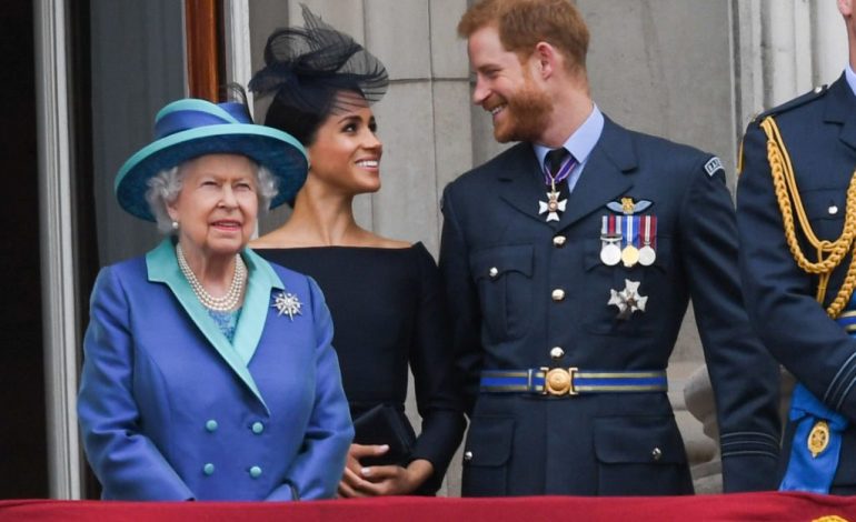 MBLEDHJE NË FAMILJEN MBRETËRORE/ Reagon Mbretëresha: I suportojmë! Por do kisha dashur që Harry dhe Meghan…