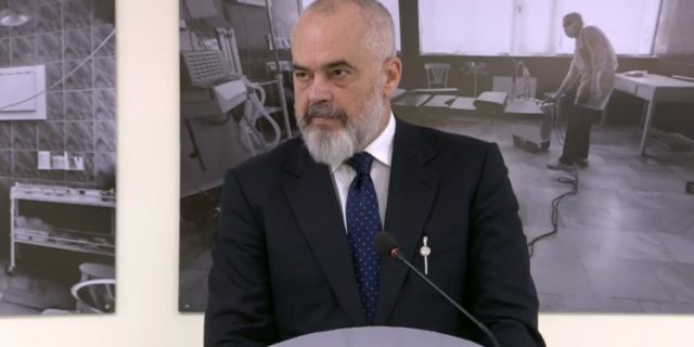 “E KISHIN VËNË LUANIN NË…”/ Rama tregon çfarë i ndodhi kur vizitoi Kopshtin Zoologjik si kryebashkiak i Tiranës