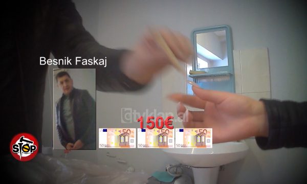 “AMAN A TI SI I KANË…”/ I mori 150 euro studentes për provimin, pezullohet pedagogu, SPAK nis hetimin