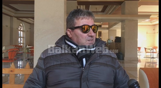 “DUA DREJTËSI… NIPI TË VARET”/ Flet xhaxhai i autorit, dëshmia tronditëse: Ai i vendosi peshqirin në fyt (VIDEO)