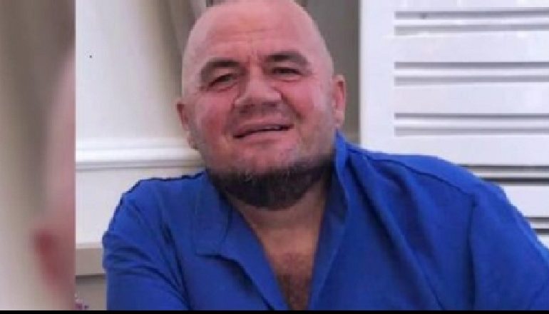 DJE IU BLLOKUA MAKINA/ Saimir Taullau paraqitet pranë “OFL” dhe dorëzon formularin për pasurinë